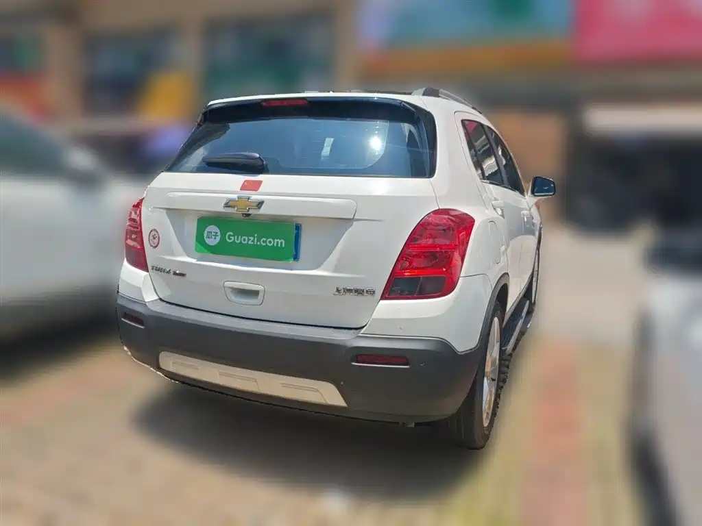 Tracker 1.4 T Auto 2 WD Luxury