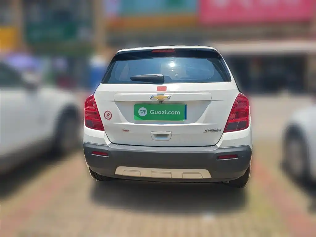 Tracker 1.4 T Auto 2 WD Luxury
