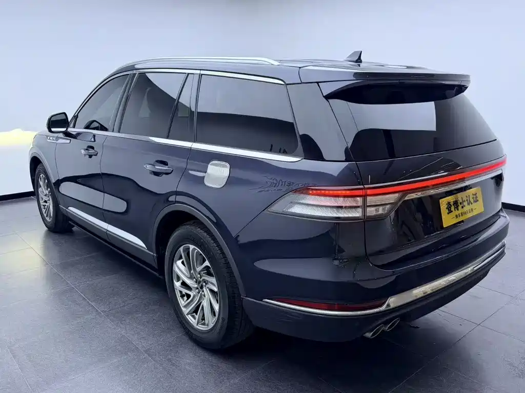 Aviator 3.0 T V6 4 WD Premium