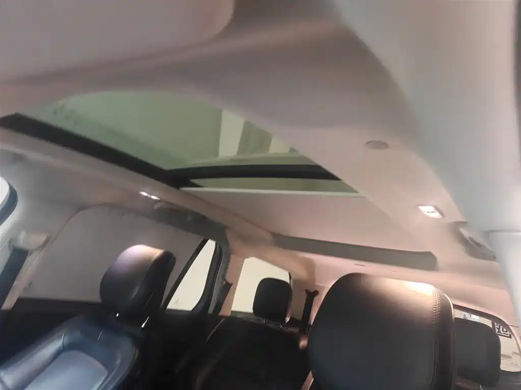 Aviator 3.0 T V6 4 WD Premium