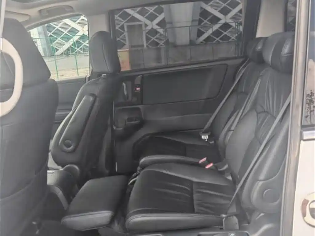 Odyssey 2.0 L Sharp· Premium