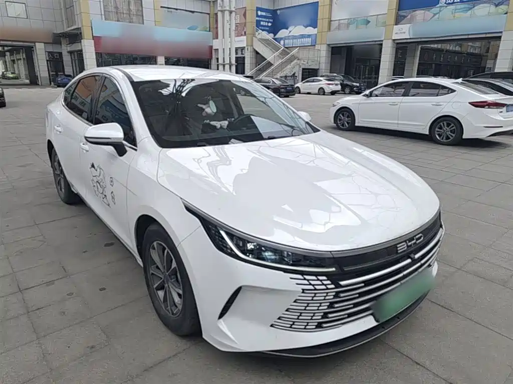 Destroyer 05 Glory DM-i 55 KM Luxury