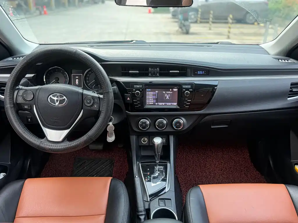 Levin 雷凌 2014款 1.8 GS CVT精英版