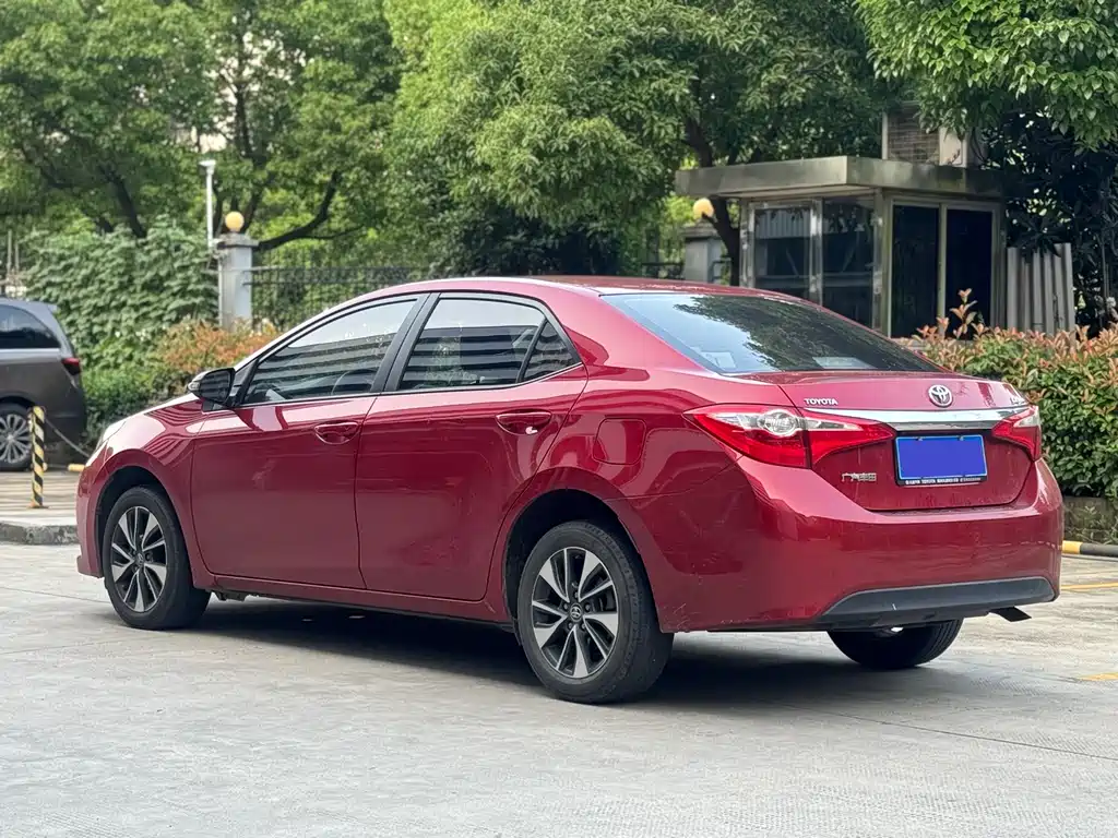 Levin 雷凌 2014款 1.8 GS CVT精英版