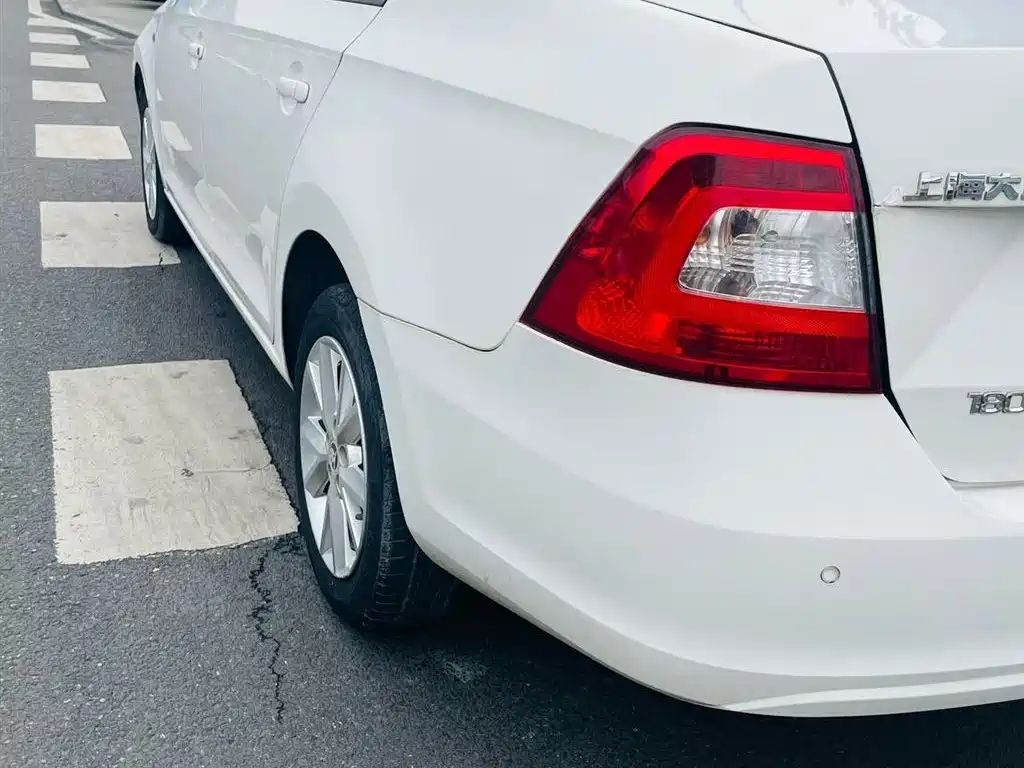 Rapid 1.6 L Manual Creation