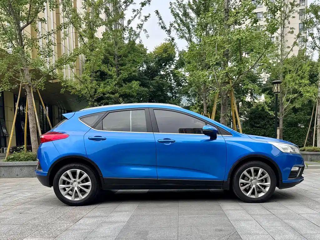 Emgrand GS Sport 1.8 L Auto Leading Style