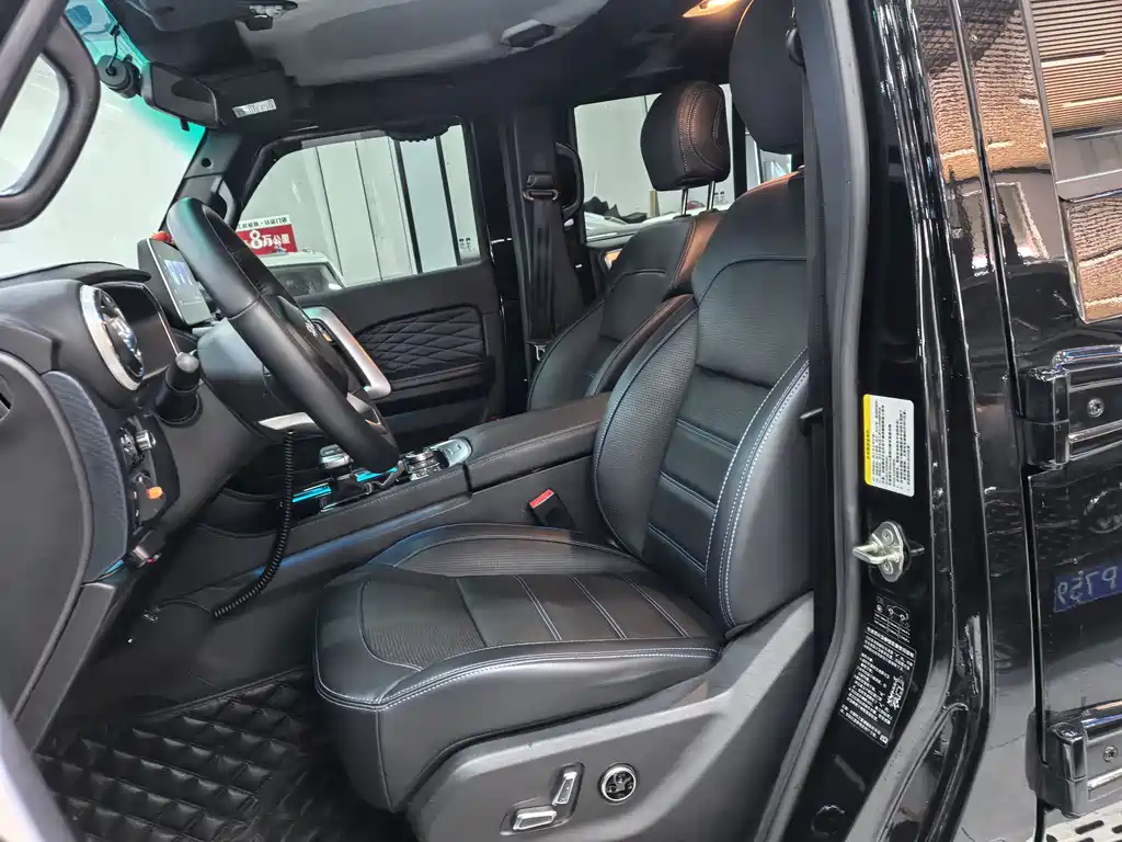 BAIC BJ40 2.0 T City Hunter Glory