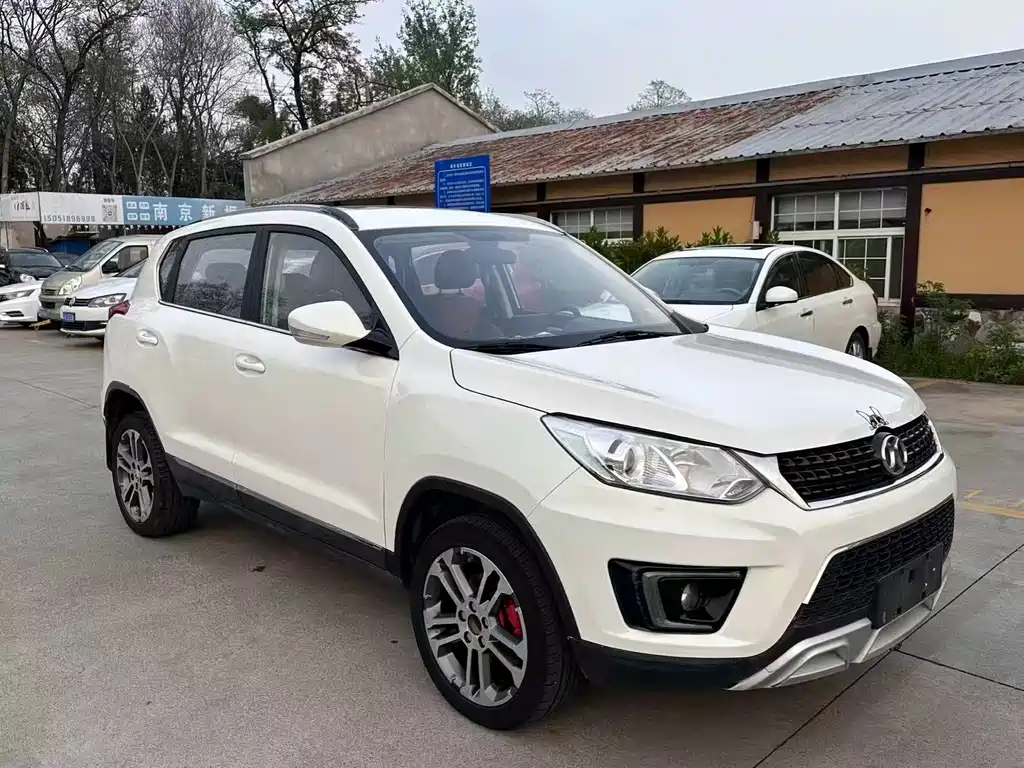 Senova X35 1.5 L Manual Luxury