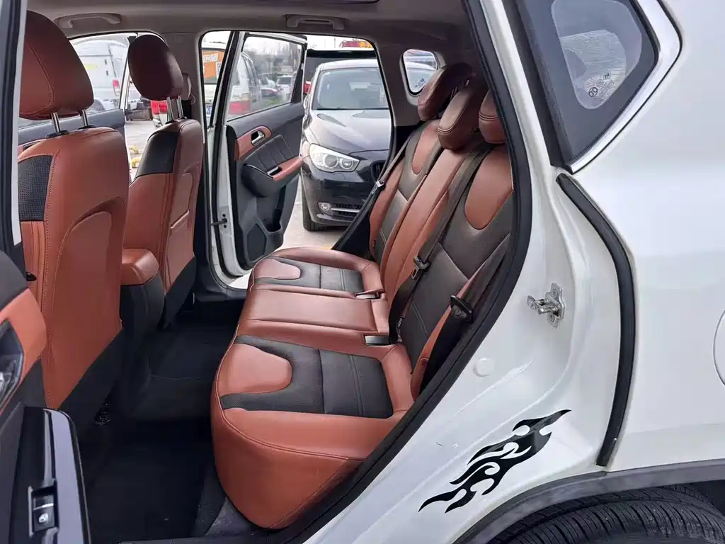 Senova X35 1.5 L Manual Luxury