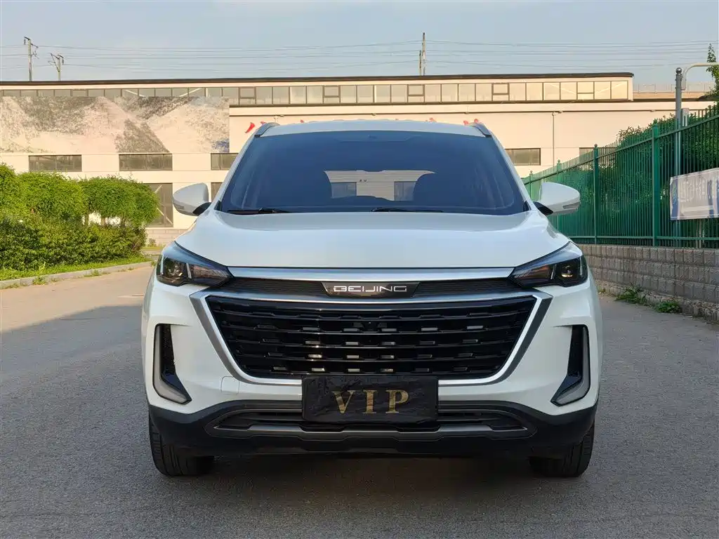 BAIC X3 1.5 L Manual Glory