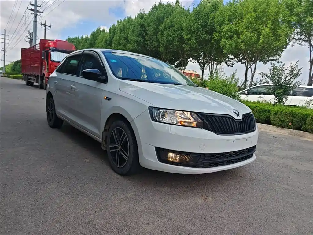 Rapid Spaceback 昕动 2016款 改款 1.6 L 自动智行版