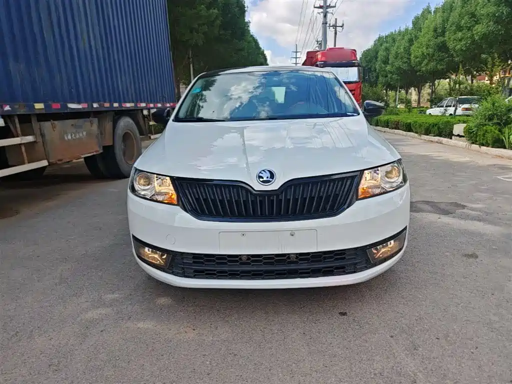 Rapid Spaceback 昕动 2016款 改款 1.6 L 自动智行版