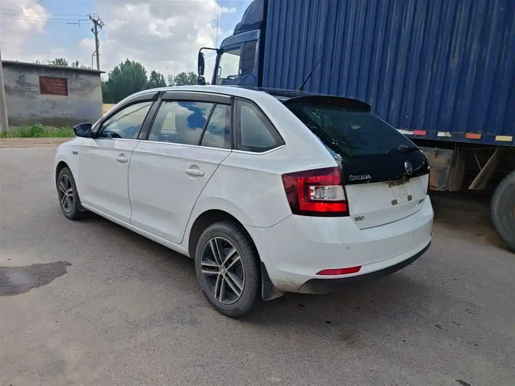 Rapid Spaceback 昕动 2016款 改款 1.6 L 自动智行版