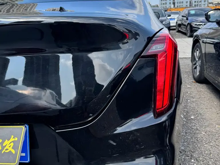 Cadillac CT4 28 T Style