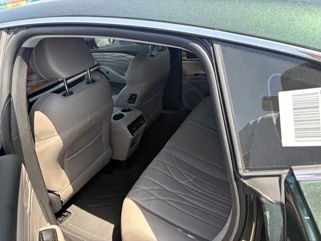 Galaxy Xingyao 8 130 km EM-i Premium