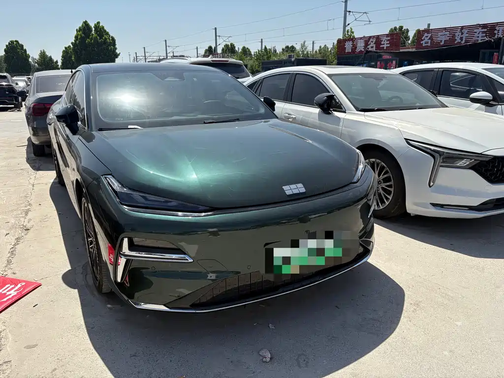 Galaxy Xingyao 8 130 km EM-i Premium