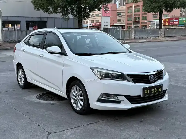 Changan Yuexiang V7 1.6 L Auto Pleasure CN-V