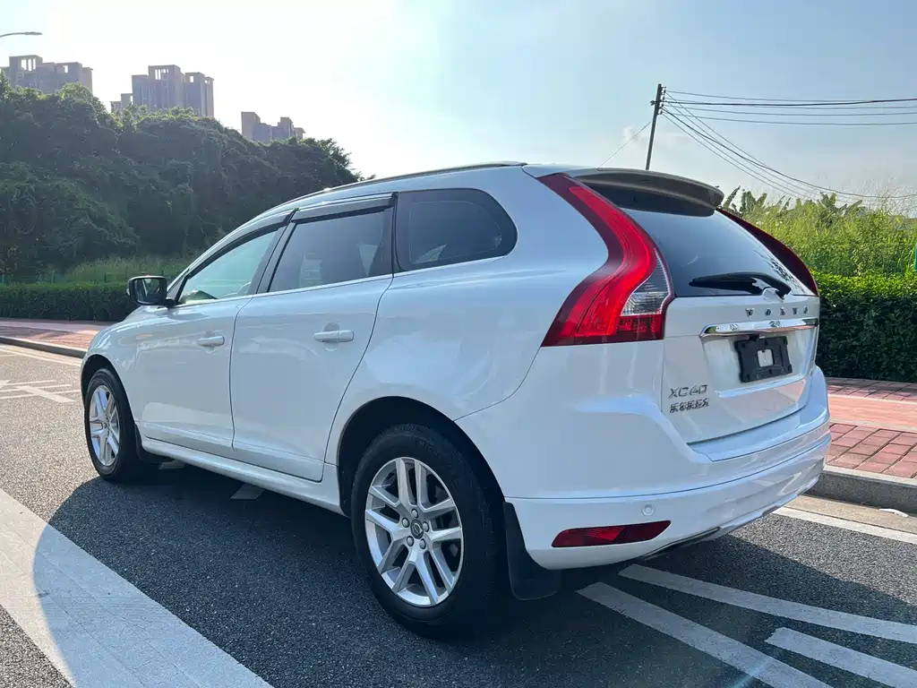 Volvo XC60 T5 AWD Smart Progress