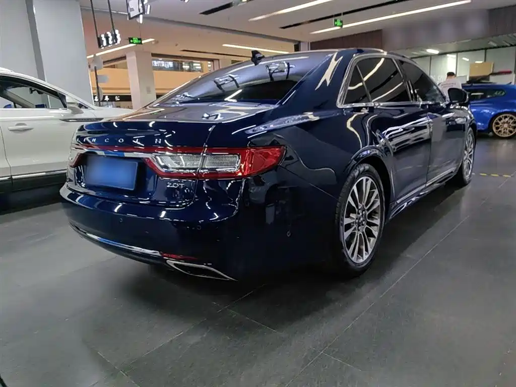 Lincoln Continental 2.0 T 2 WD Honor Shine CN-VI