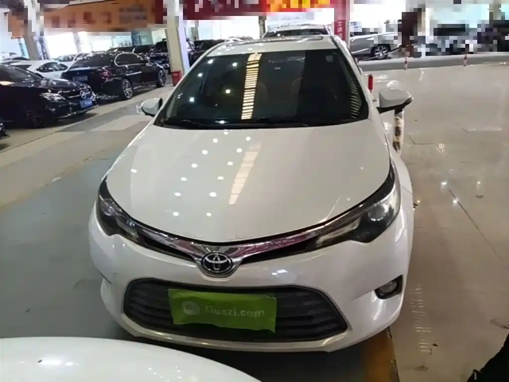 Levin 1.6 G CVT Elite