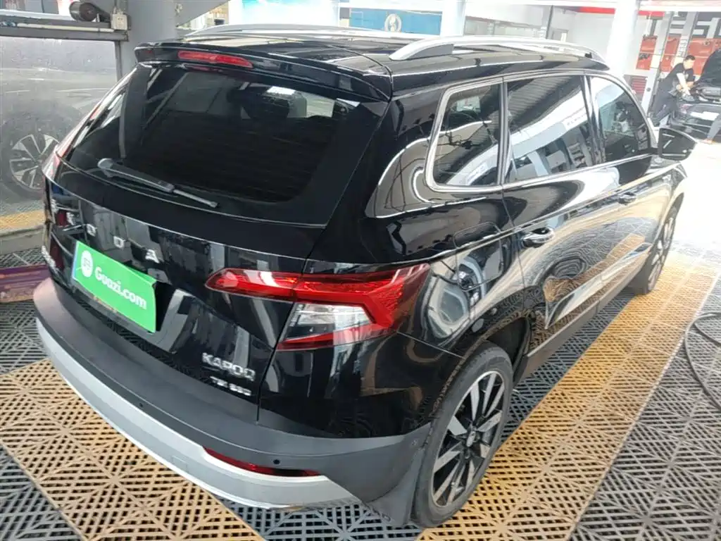 Karoq TSI280 Smart Travel Luxury CN-V