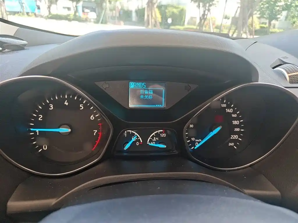 Kuga EcoBoost 180 2 WD Fine Wing