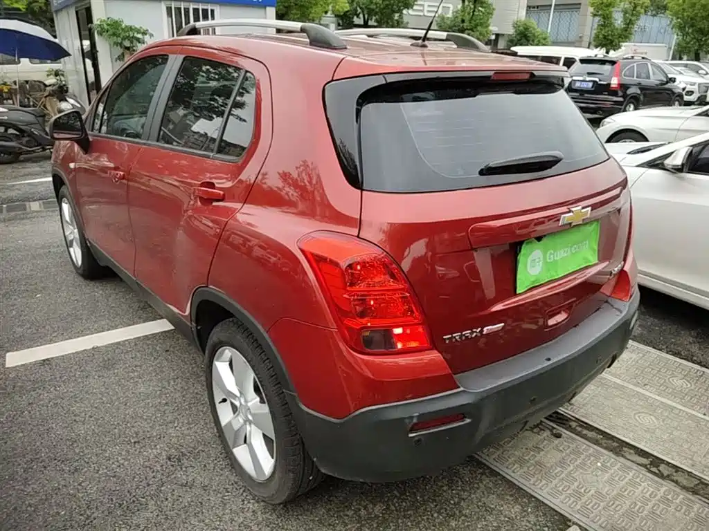 Tracker 1.4 T Auto 2 WD Comfort