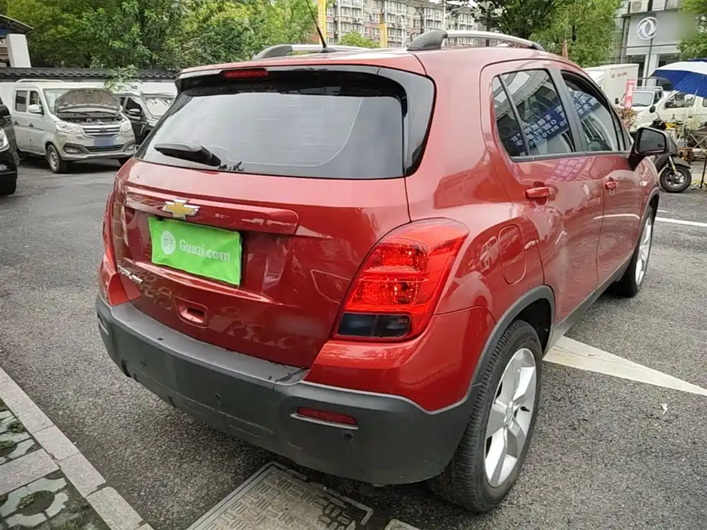 Tracker 1.4 T Auto 2 WD Comfort