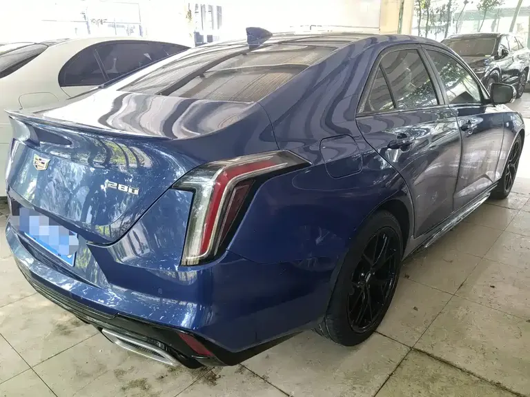Cadillac CT4 28 T Style