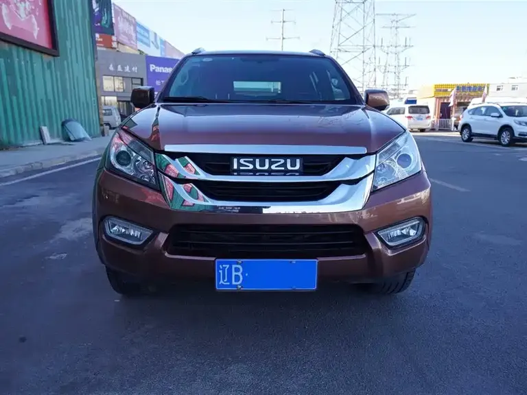 Isuzu mu-X mu-X牧游侠 2017款 3.0 T 四驱自动尊享型 7座 国V