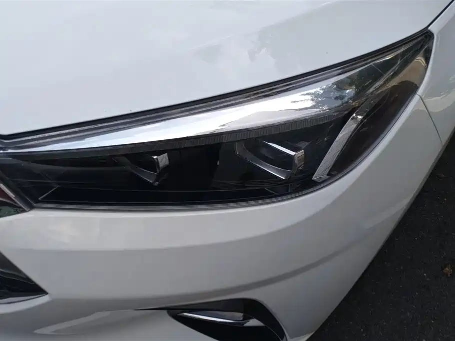 Jiayue A5 1.5 T CVT Transcend