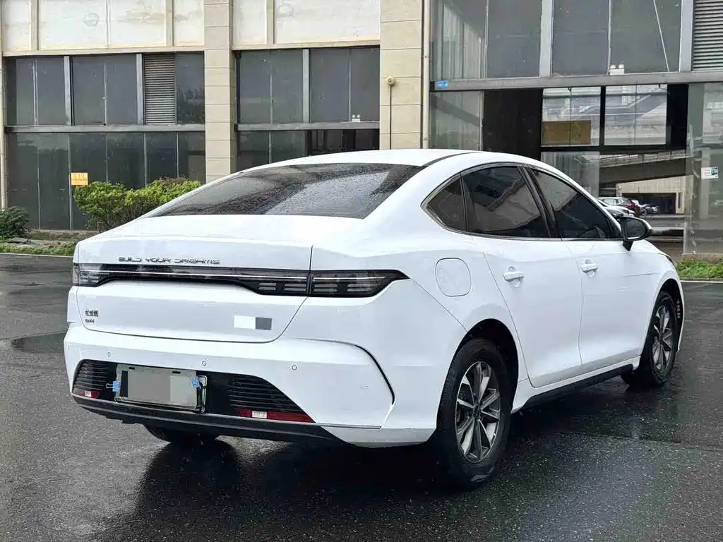 Destroyer 05 Glory DM-i 55 KM Luxury