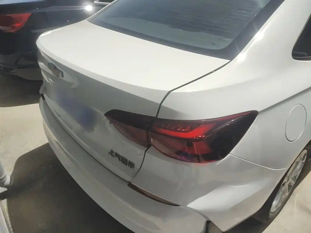 Monza 1.5 L DCT Pleasure