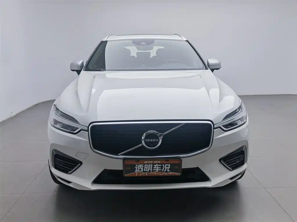 Volvo XC60 PHEV T8 E Drive Hybrid Smart Grace Sport CN-V