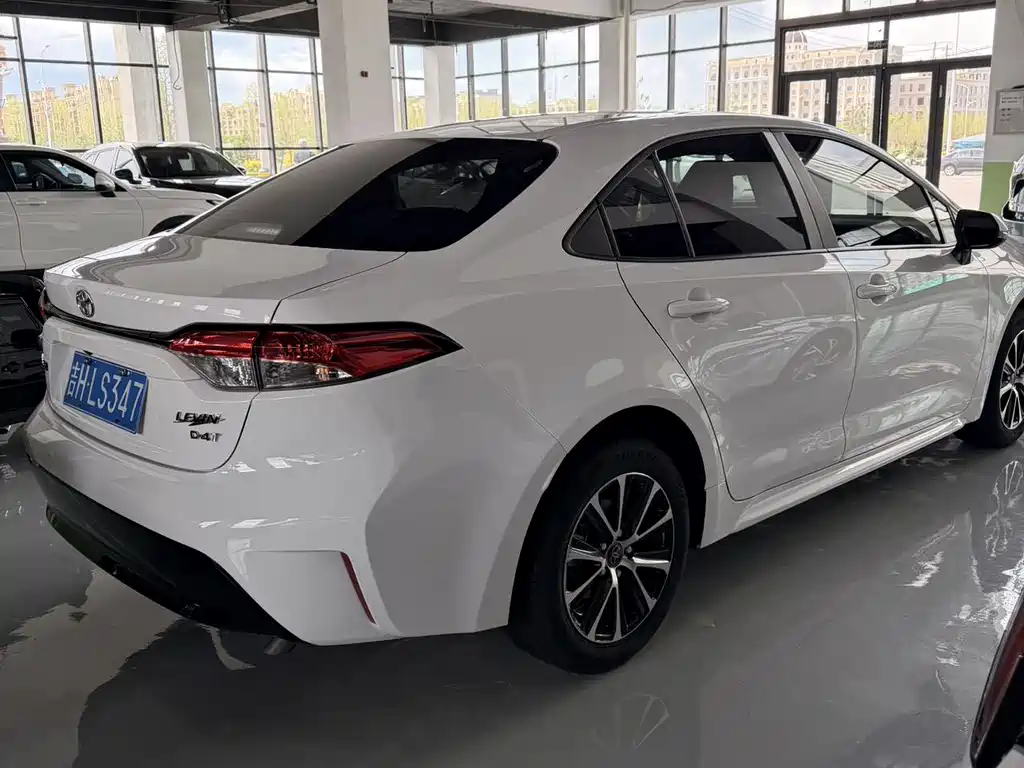 Levin 185 T CVT Luxury