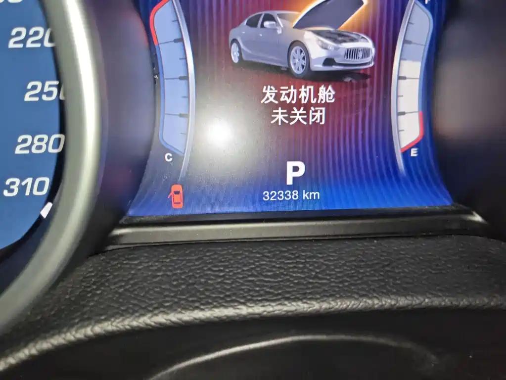 Ghibli 3.0 T Standard
