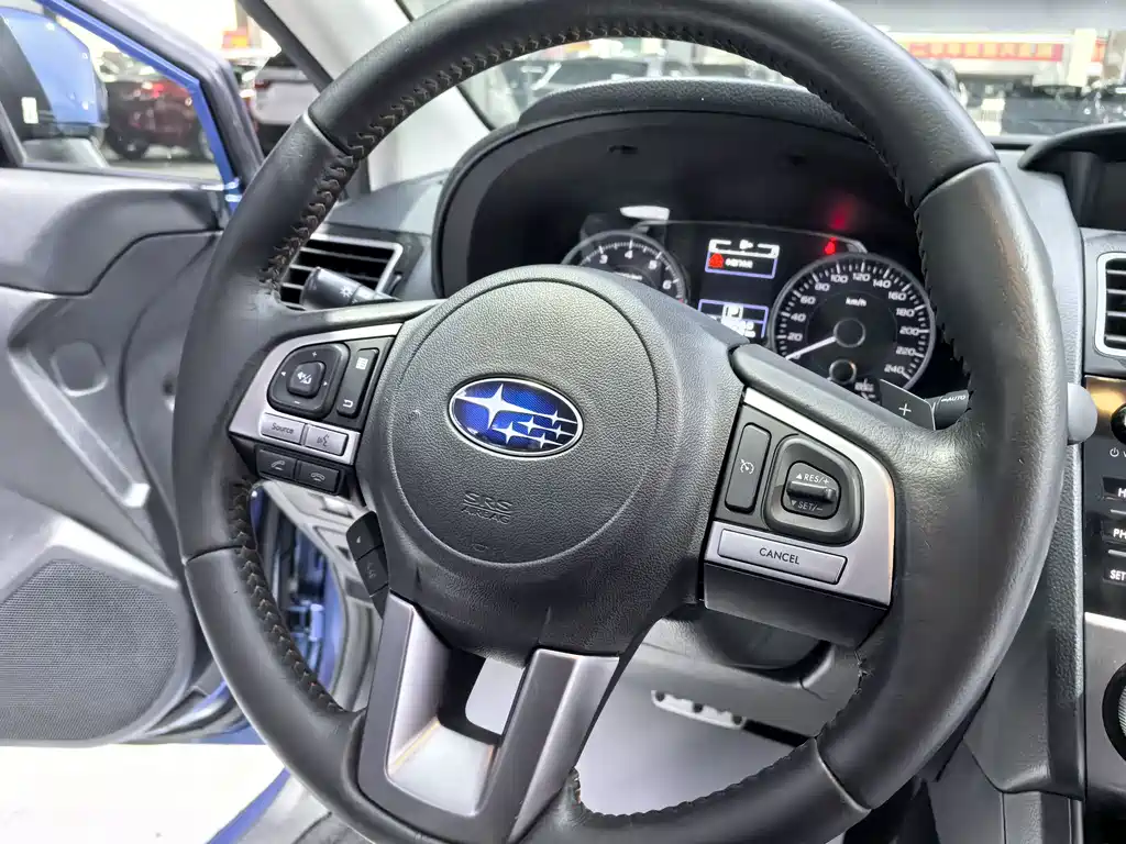 Subaru XV 斯巴鲁XV 2017款 2.0 i 豪华版