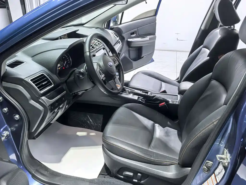 Subaru XV 斯巴鲁XV 2017款 2.0 i 豪华版