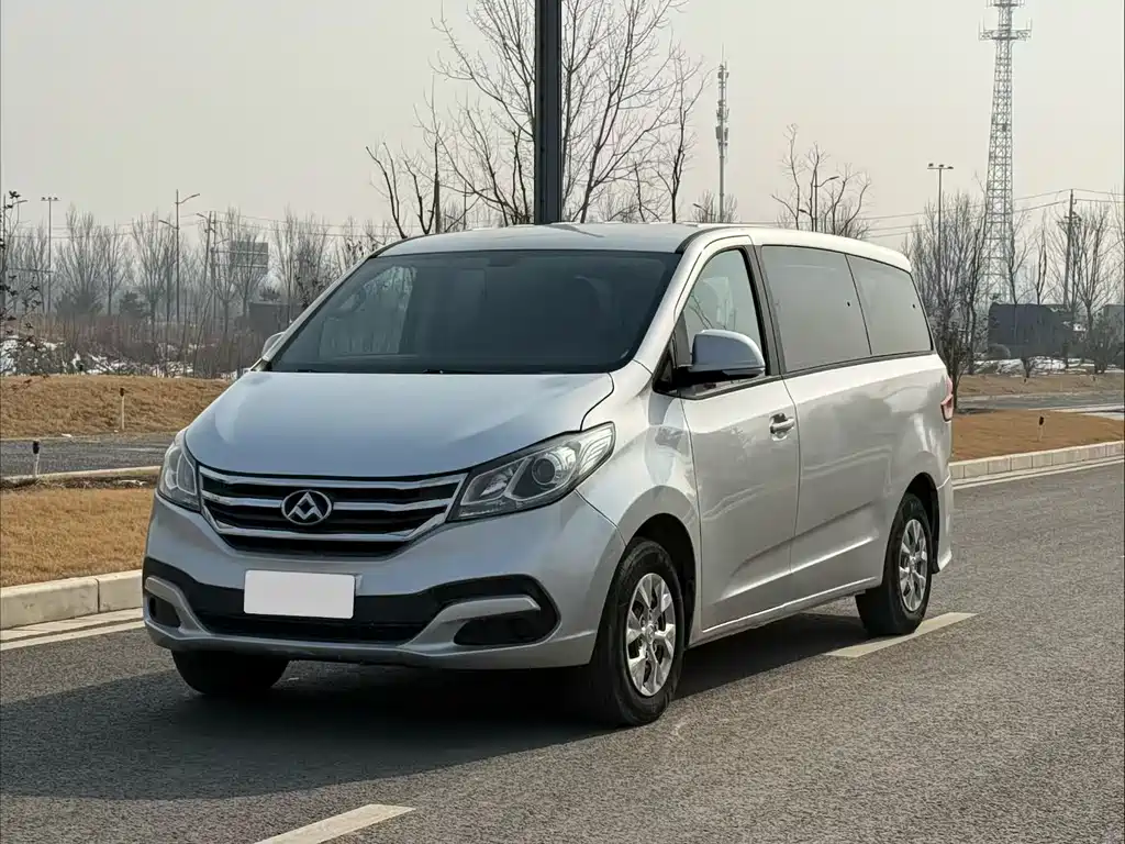 Maxus G10 大通G10 2018款 PLUS 2.4 L 手动精英版
