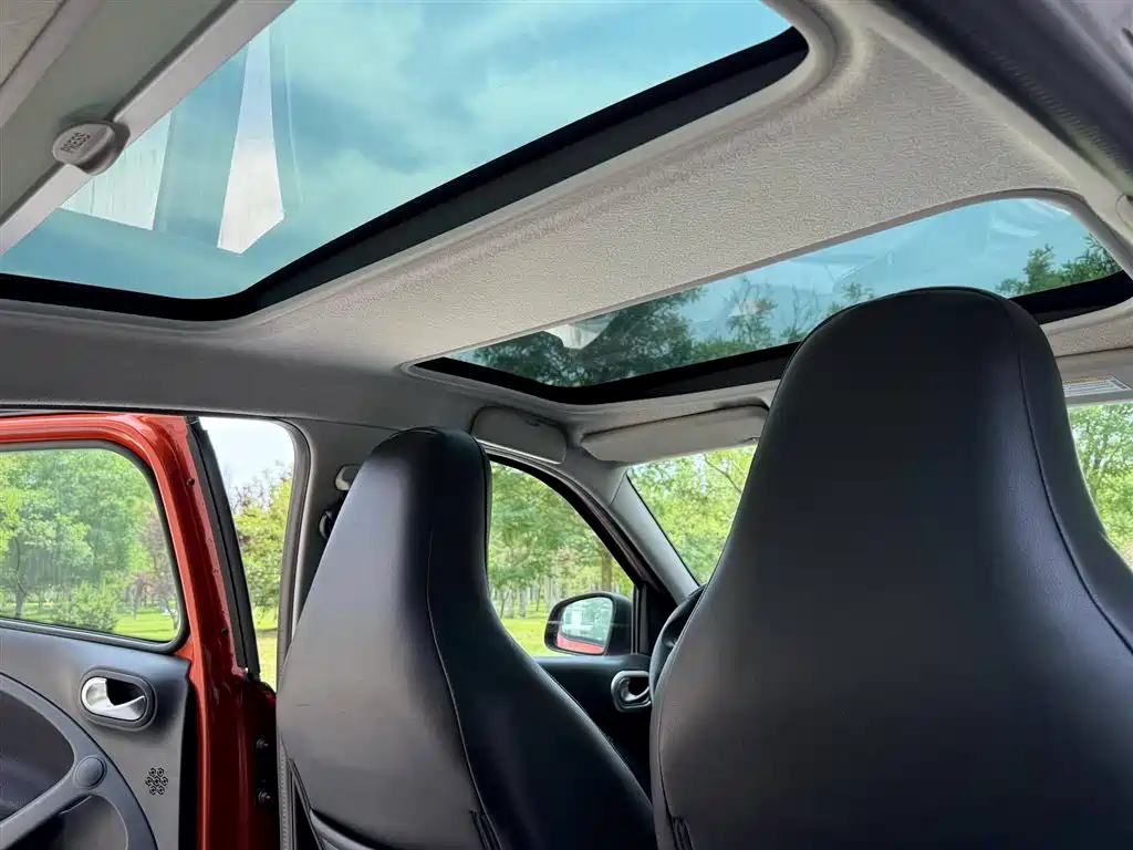 smart forfour 1.0 L 52 kW Passion