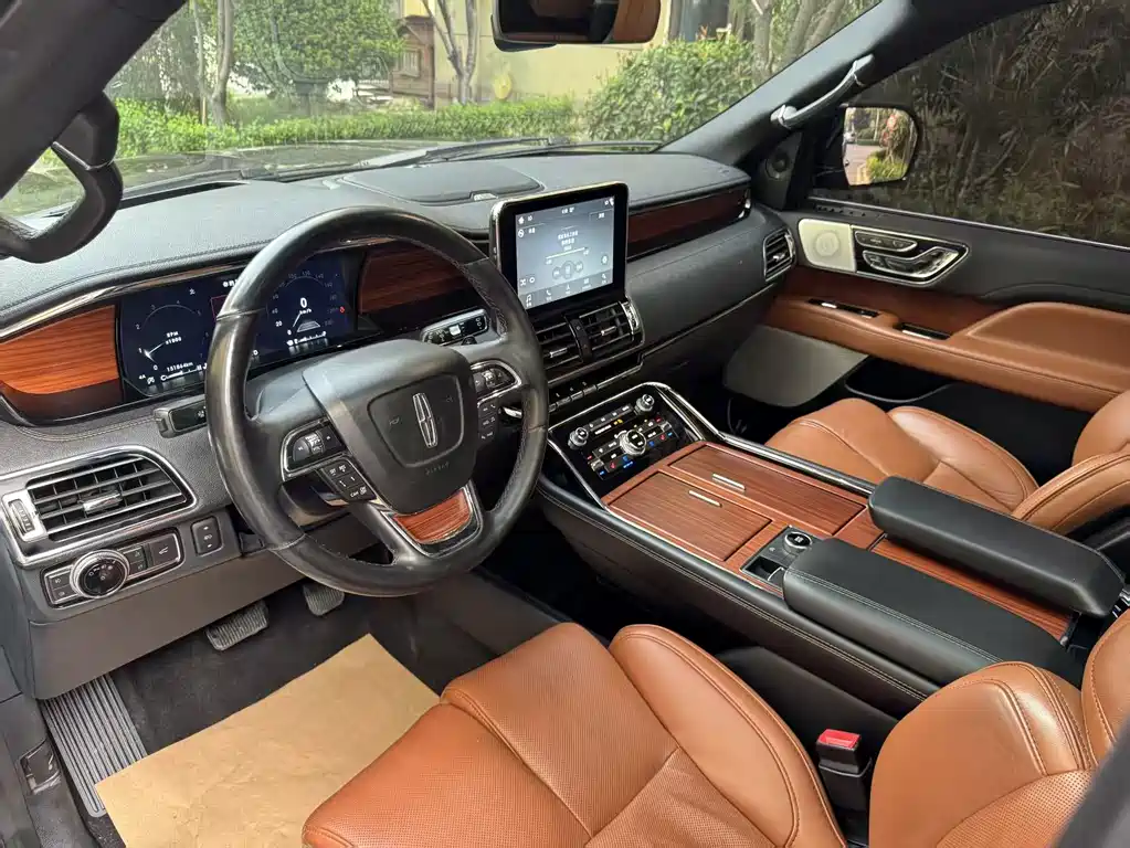 Navigator 3.5 T Honor Shine CN-VI
