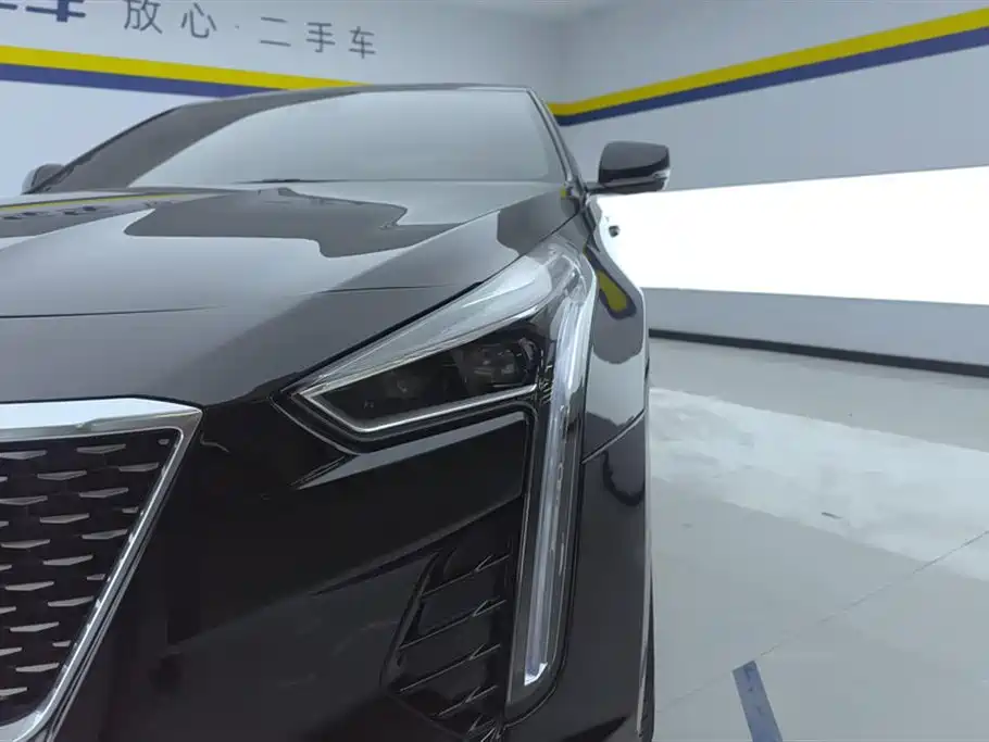 Cadillac CT6 28 T Luxury
