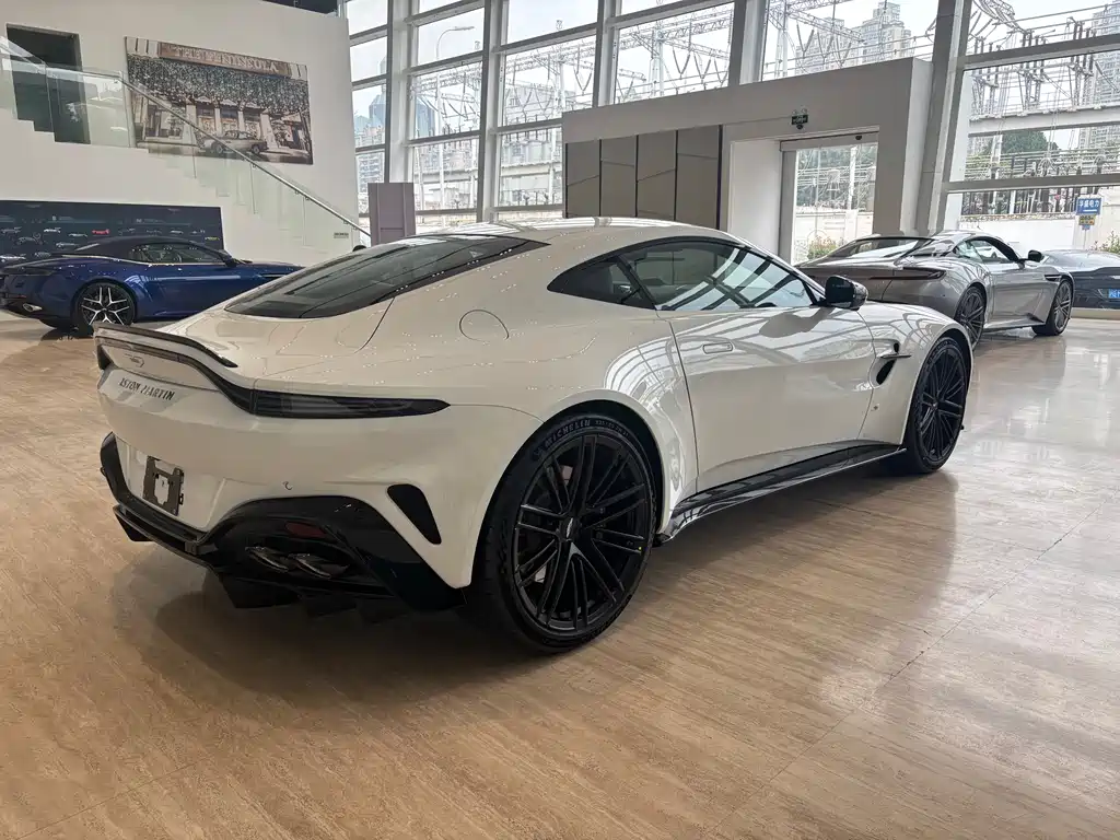 V8 Vantage V8 Vantage 2026款 4.0 T V8 S Coupe