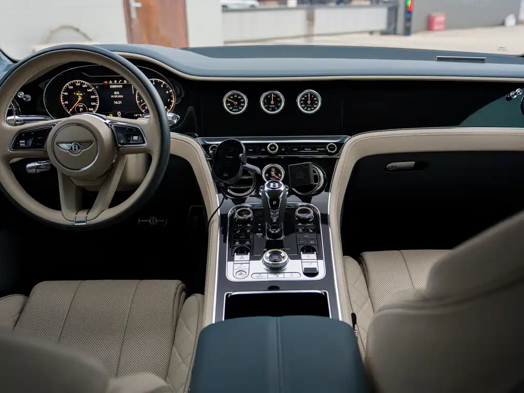 Continental GT 4.0 T GT V8