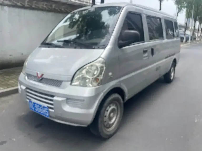 Wuling Rongguang 1.5 L Extended Basic
