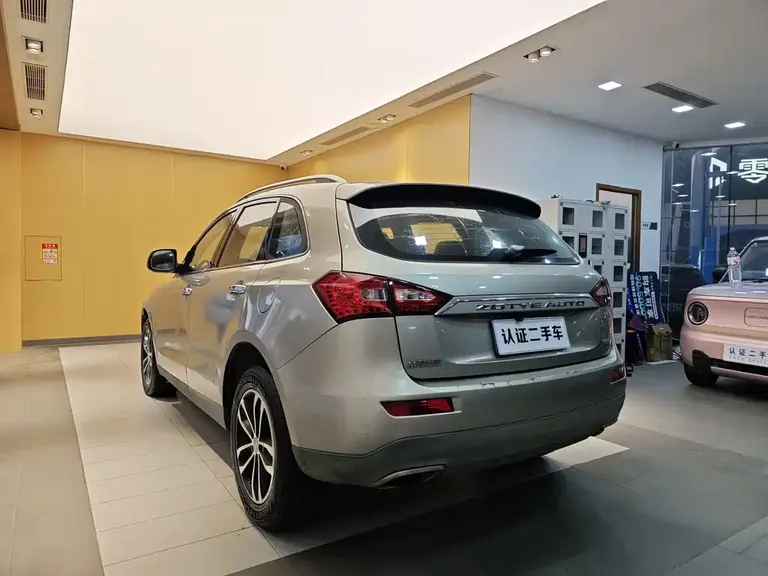 Zotye T600 2.0 T DCT Distinguished