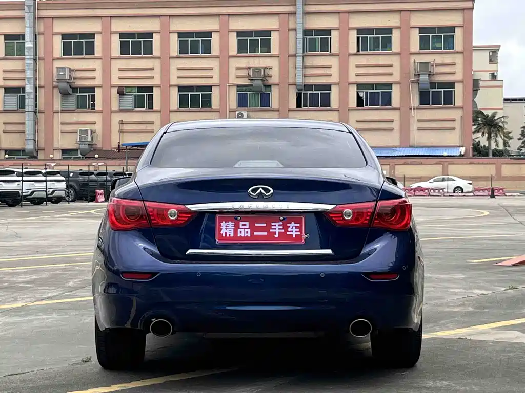 Infiniti Q50 L 2.0 T Joy