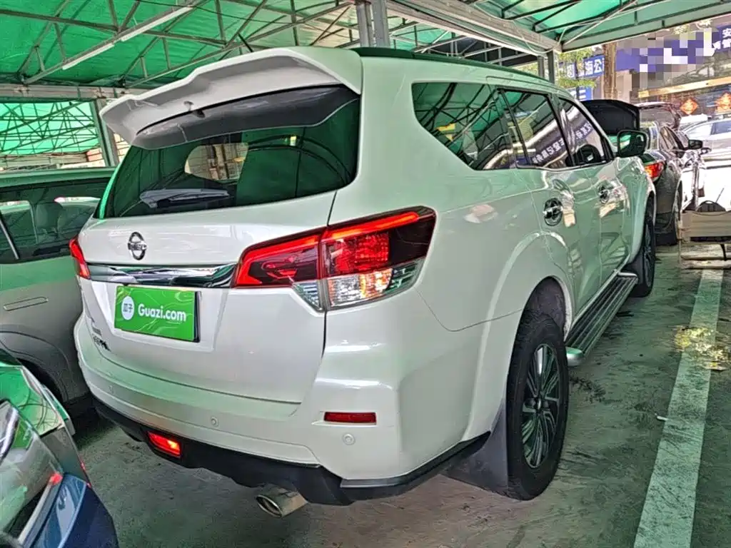 Terra 2.5 L Auto 2 WD Luxury