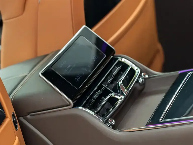 Bentley Flying Spur PHEV 2.9 T V6 Hybrid Mulliner