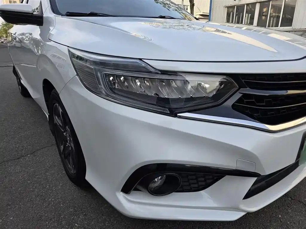 Envix 180 TURBO CVT Pleasure CN-V